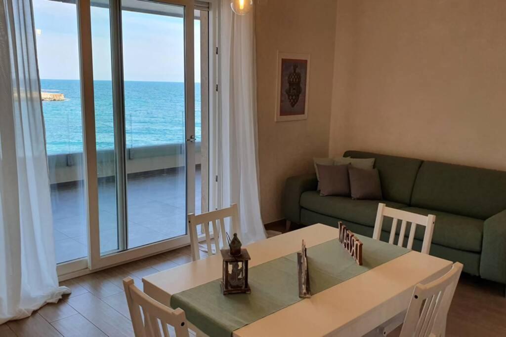 Il Mare In Casa - Appartamento Al Mare In Puglia Monopoli Exteriör bild
